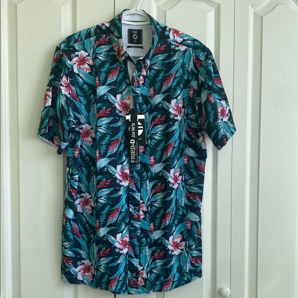 BNWT Field & Stream Green and Pink Casual Button Down Shirt, size L